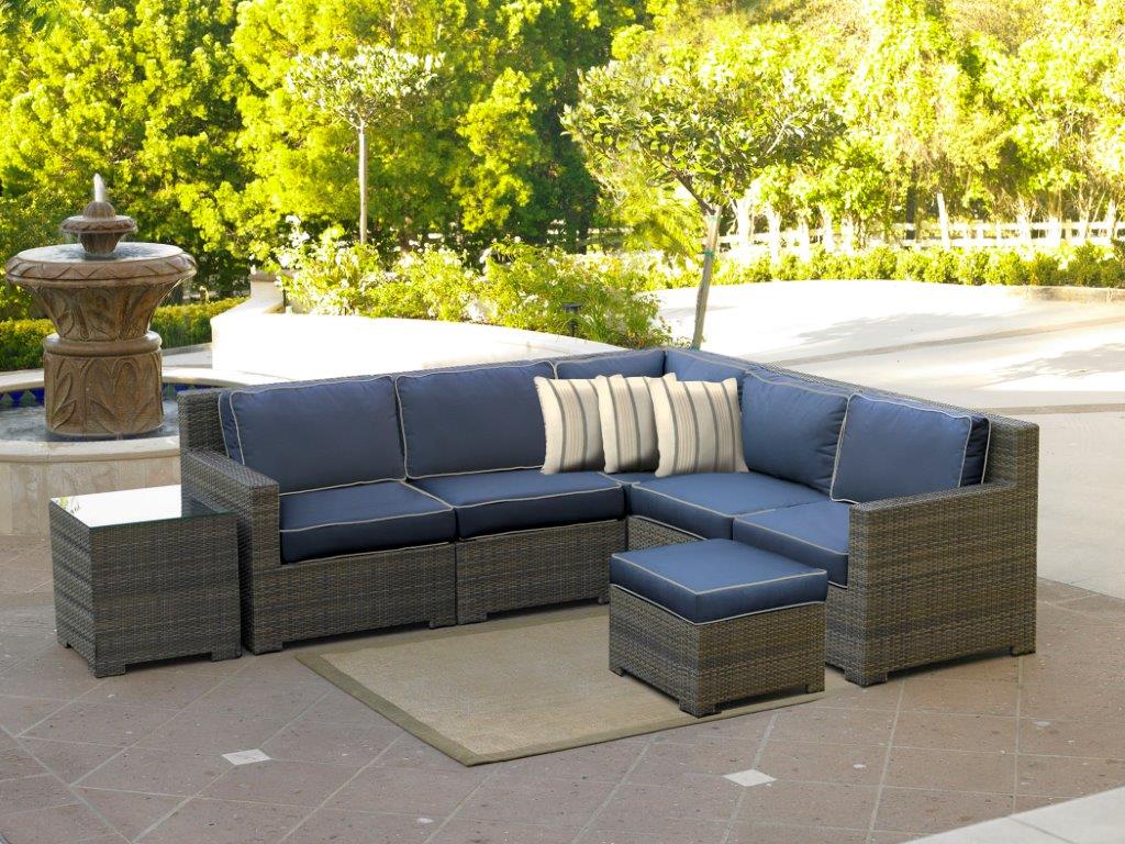 NorthCape International Malibu Outdoor 4 Seat Sectional Becker